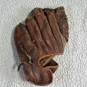 Vintage MacGregor Brown Leather Baseball Glove Fielder Mitt Basket Web RHT